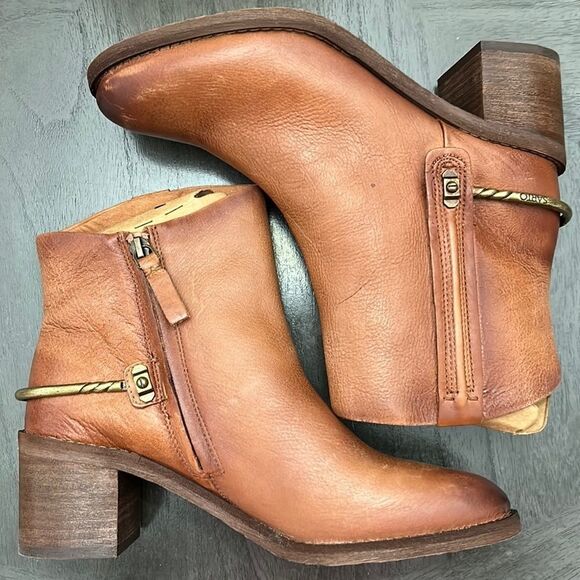 Franco Sarto Sandy Bootie Color Cognac - Picture 4 of 13